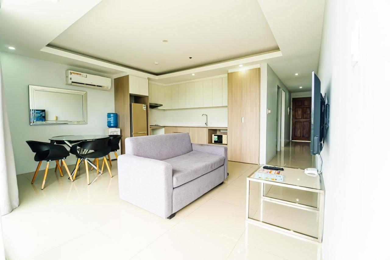 Chequers Suites Subic Bay Olongapo Exterior foto